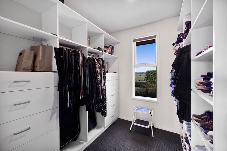 Photo of property in 253 Lwr Pitone Road, Pitone, New Plymouth, 4374