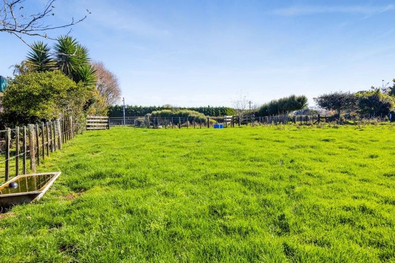 Photo of property in 1225 Egmont Road, Egmont Village, New Plymouth, 4372