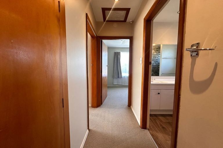 Photo of property in 2/254 Main Road North, Redwood, Christchurch, 8051