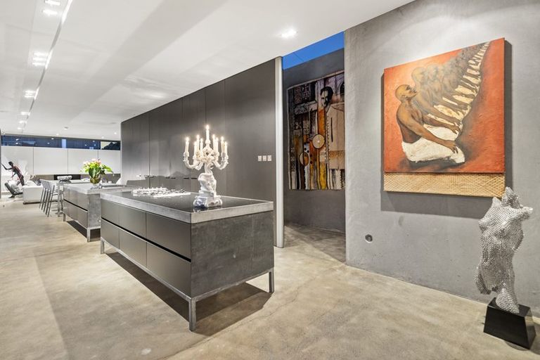 Photo of property in 14 Rita Way, Omaha, 0986