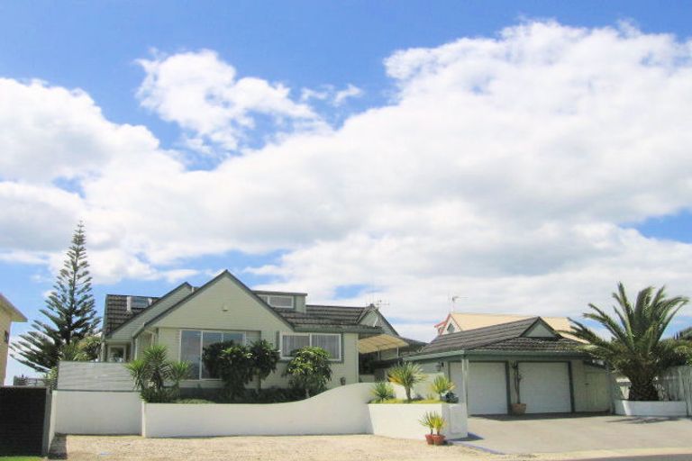 Photo of property in 13 Glen Isla Place, Waihi Beach, 3611