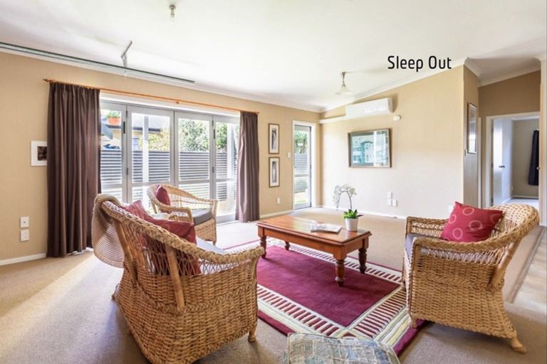 Photo of property in 264 Ferguson Street, Palmerston North, 4410