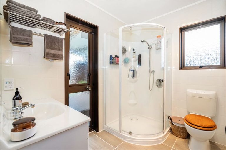 Photo of property in 243 Fairway Drive, Te Kamo, Whangarei, 0112