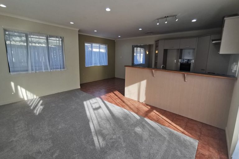 Photo of property in 410 East Tamaki Road, East Tamaki, Auckland, 2013