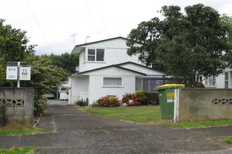 Photo of property in 32 House Avenue, Mangere Bridge, Auckland, 2022