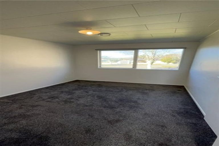 Photo of property in 19 Beryl Place, Pukehangi, Rotorua, 3015