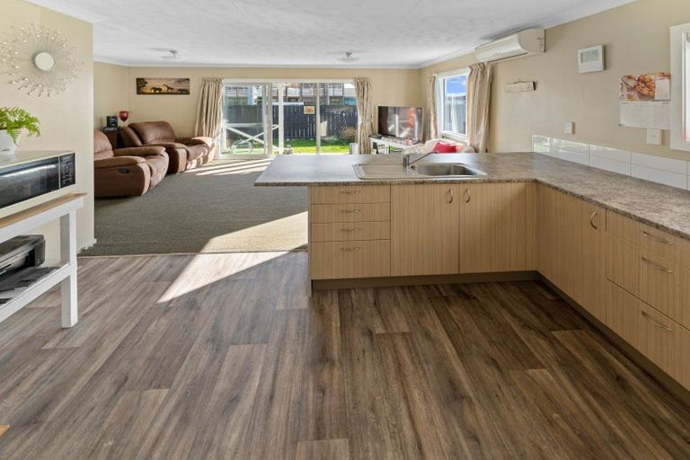 Photo of property in 1/165 Tahunanui Drive, Tahunanui, Nelson, 7011