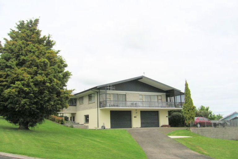 Photo of property in 1 Burgess Street, Te Aroha, 3320