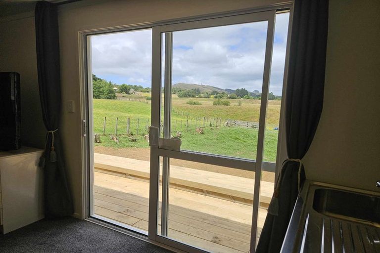 Photo of property in 91 Kanuka Road, Bombay, 2675