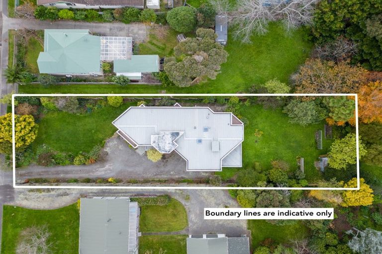 Photo of property in 14 Bell Street, Otaki, 5512