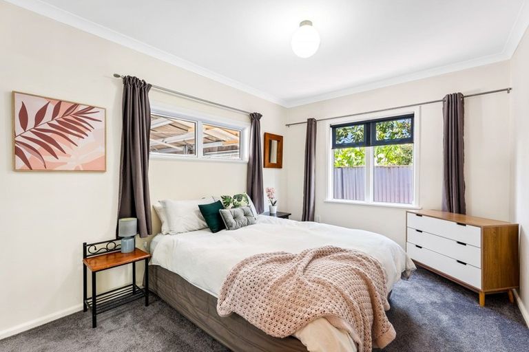 Photo of property in 310 Fergusson Drive, Heretaunga, Upper Hutt, 5018