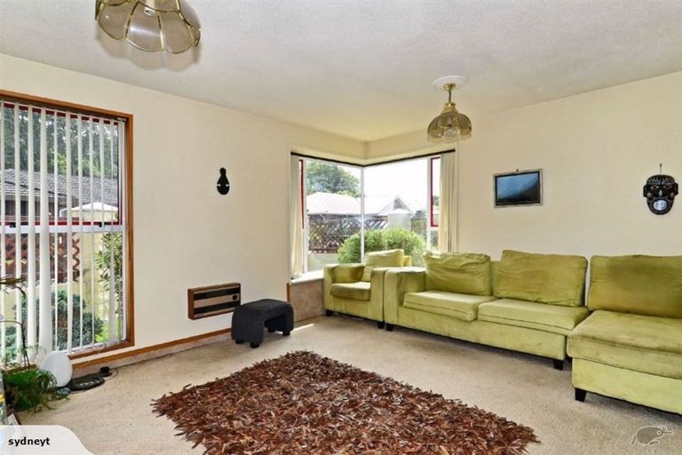 Photo of property in 9 Torvill And Dean Lane, Cashmere, Christchurch, 8022