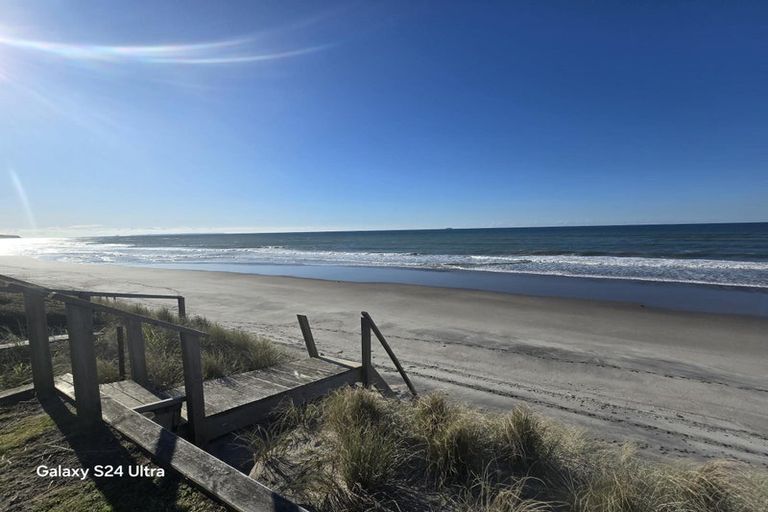 Photo of property in 153 Pukehina Parade, Pukehina, 3189