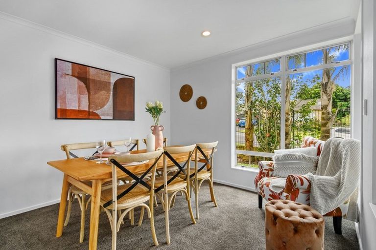 Photo of property in 1 Regents Park Place, Westgate, Auckland, 0614