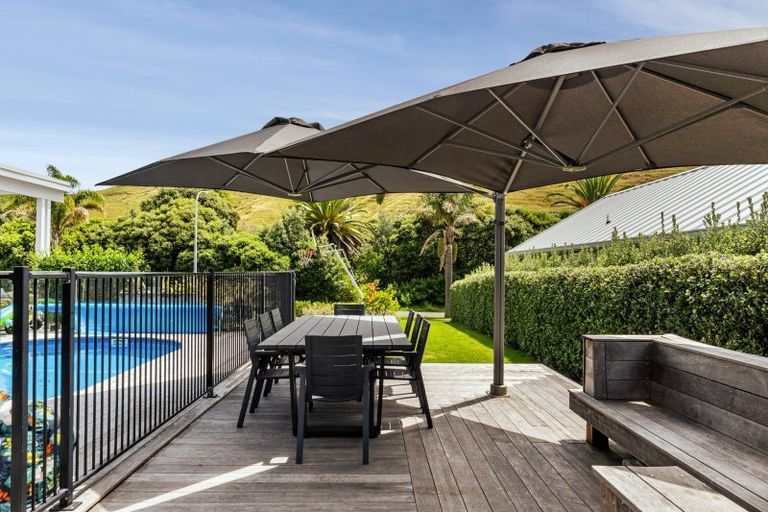 Photo of property in 11 Beach Cove, Wainui, Gisborne, 4010