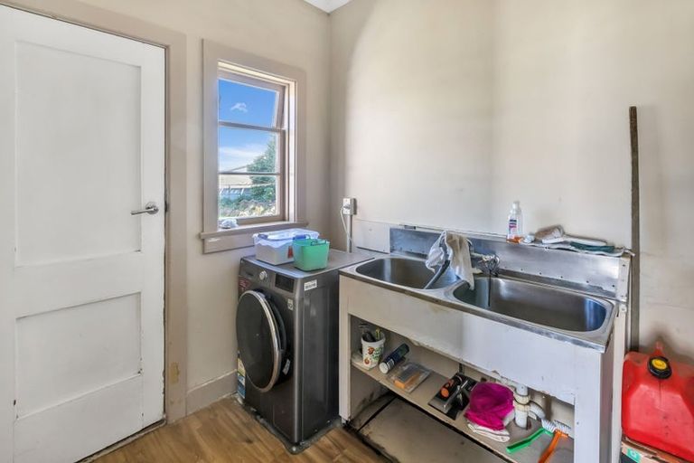 Photo of property in 3 Waverley Street, East Gore, Gore, 9710