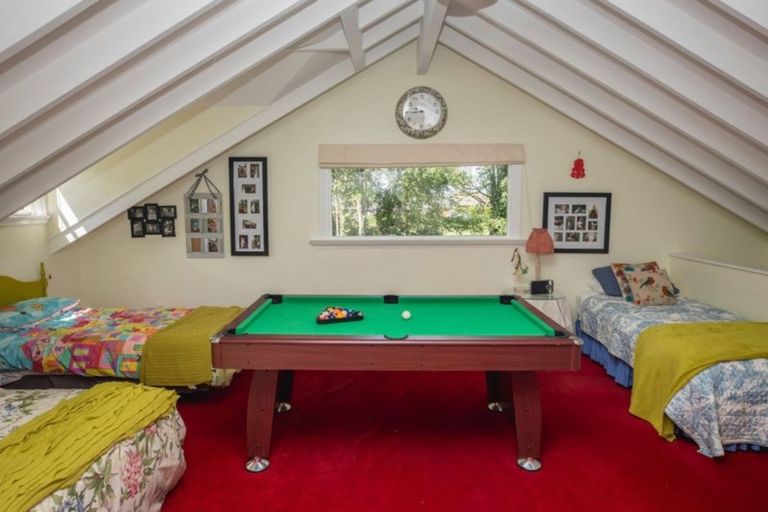 Photo of property in 26 Main North Road, Woodend, 7610