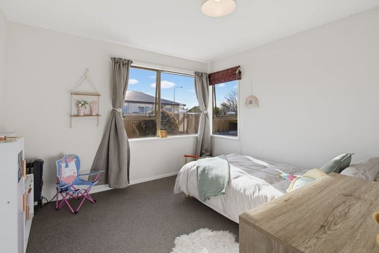 Photo of property in 45 Ashwood Street, Parklands, Christchurch, 8083