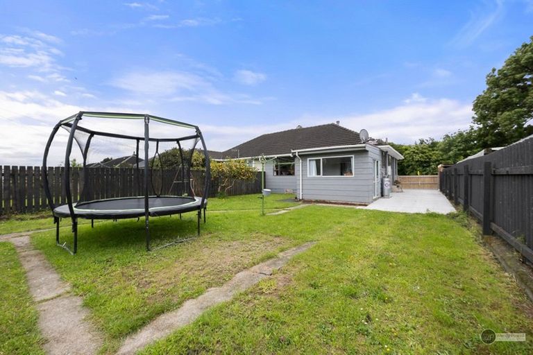 Photo of property in 378 Cambridge Terrace, Naenae, Lower Hutt, 5011