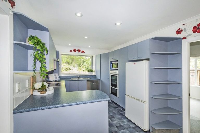 Photo of property in 5 Greendale Avenue, Avonhead, Christchurch, 8042