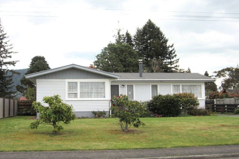 Photo of property in 65 Martin Street, Utuhina, Rotorua, 3015