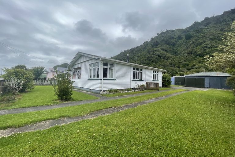 Photo of property in 70 Torea Street, Granity, 7823