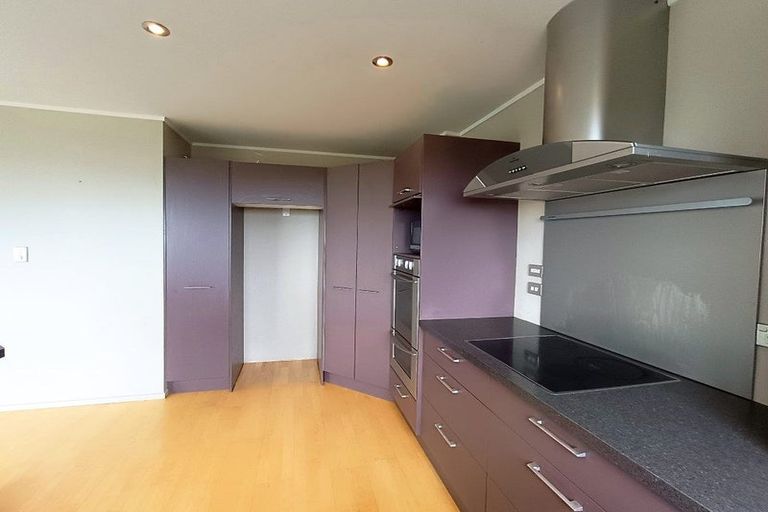 Photo of property in 17 Terrace Road, Titahi Bay, Porirua, 5022