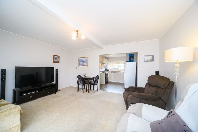 Photo of property in 73 Fairview Avenue, Feilding, 4702