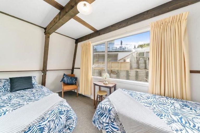 Photo of property in 56 Tutere Street, Waikanae Beach, Waikanae, 5036