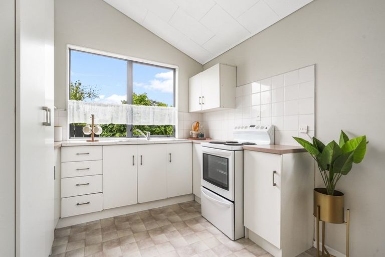 Photo of property in 68a Montgomery Crescent, Bader, Hamilton, 3206