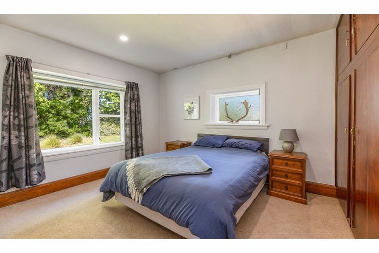 Photo of property in 2208 Old West Coast Road, Kirwee, Christchurch, 7671