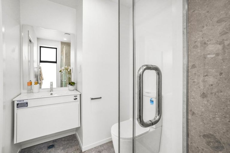 Photo of property in 8/10 Pascoe Avenue, Paremata, Porirua, 5026