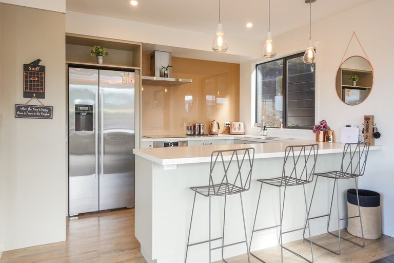 Photo of property in 111g Cliffs Road, Saint Clair, Dunedin, 9012