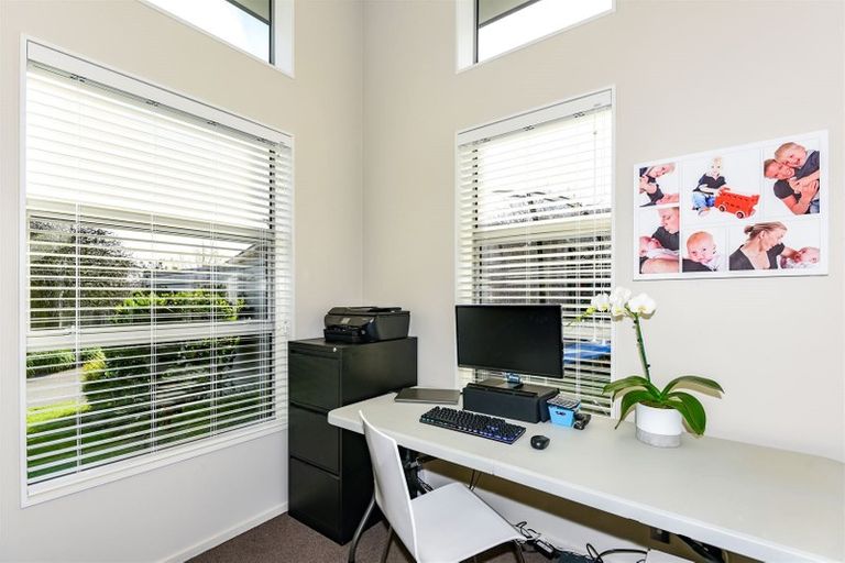 Photo of property in 10a Prebblewood Drive, Prebbleton, 7604