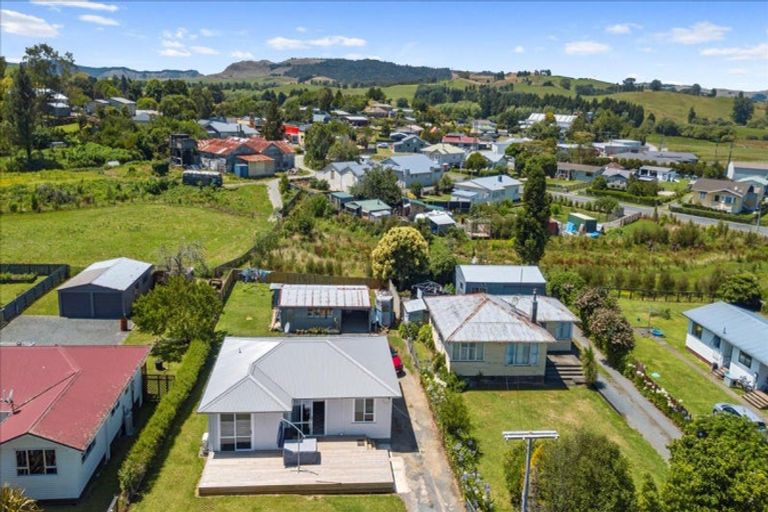 Photo of property in 10 Kawana Street, Piopio, 3912