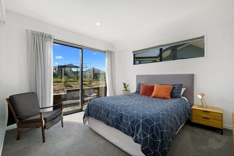 Photo of property in 57 Minaret Ridge, Wanaka, 9305