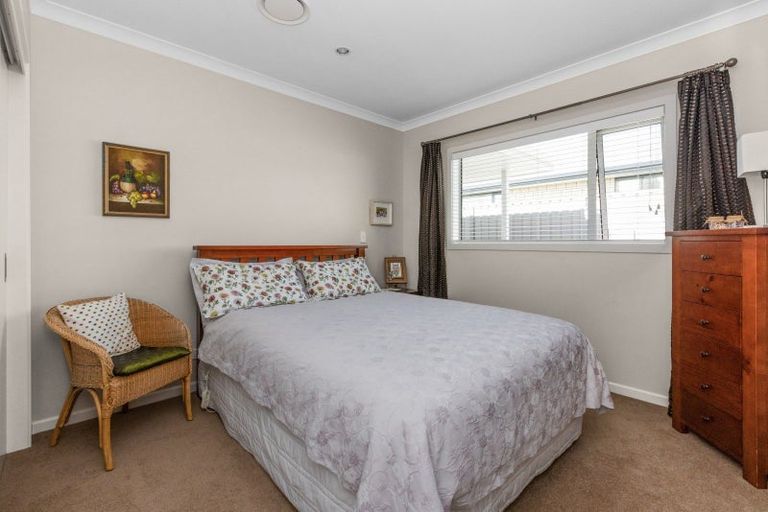 Photo of property in 111 Arataki Road, Havelock North, 4130