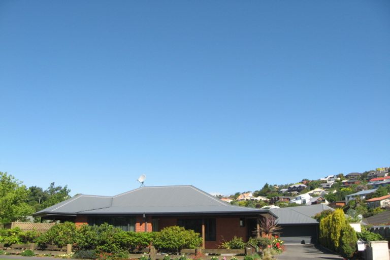 Photo of property in 2/355 Cashmere Road, Westmorland, Christchurch, 8025