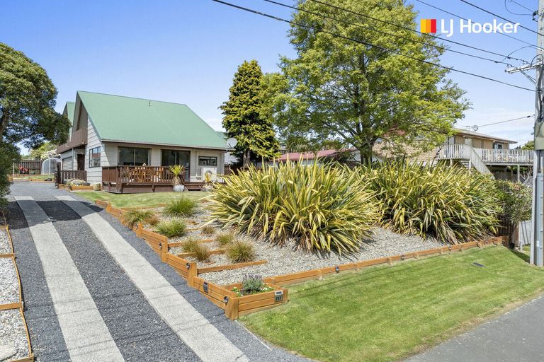 Photo of property in 203 Dalziel Road, Brockville, Dunedin, 9011