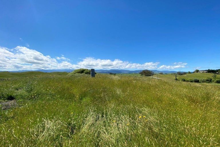 Photo of property in 644 Muhunoa Road West, Ohau, 5570