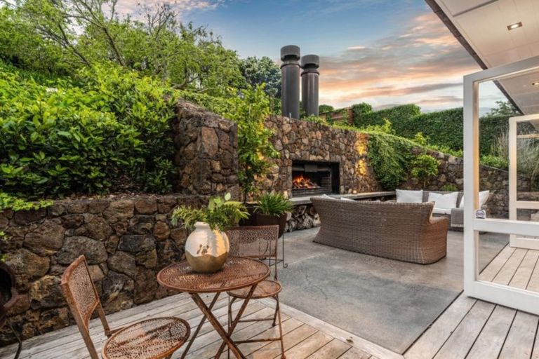 Photo of property in 36 Albert Road, Devonport, Auckland, 0624