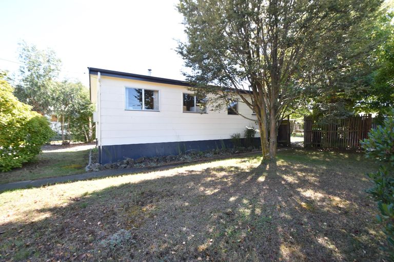Photo of property in 140 Mackenzie Drive, Twizel, 7901