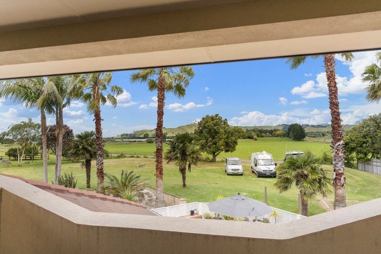 Photo of property in 29 Carribean Place, Papamoa Beach, Papamoa, 3118