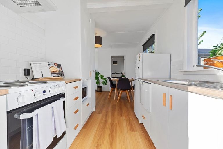 Photo of property in 20b Alverstoke Road, Parkvale, Tauranga, 3112