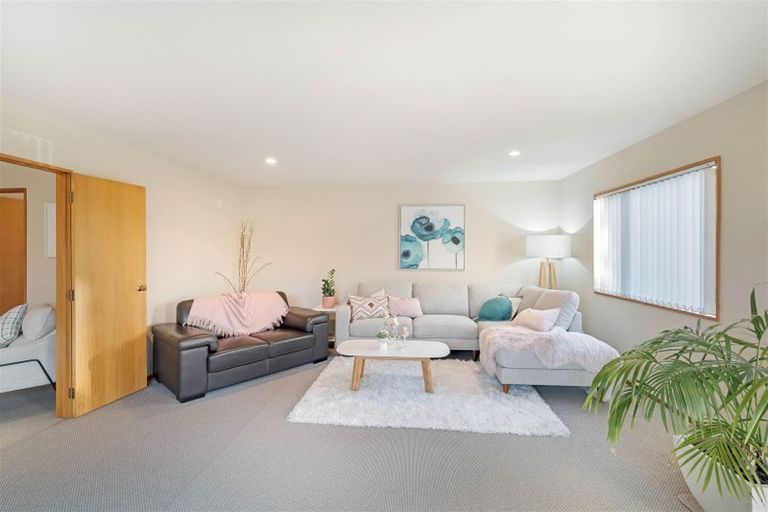 Photo of property in 3 Empress Place, Halswell, Christchurch, 8025