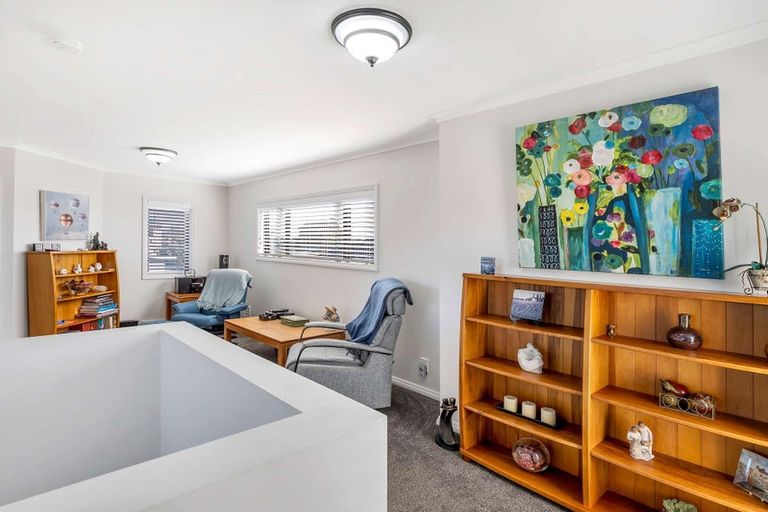 Photo of property in 112a Fitzroy Street, Terrace End, Palmerston North, 4410