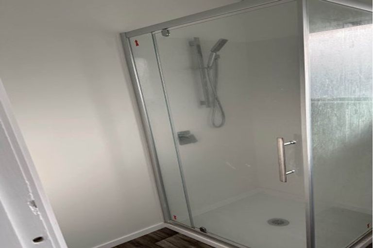 Photo of property in 4a Taylor Road, Mangere Bridge, Auckland, 2022