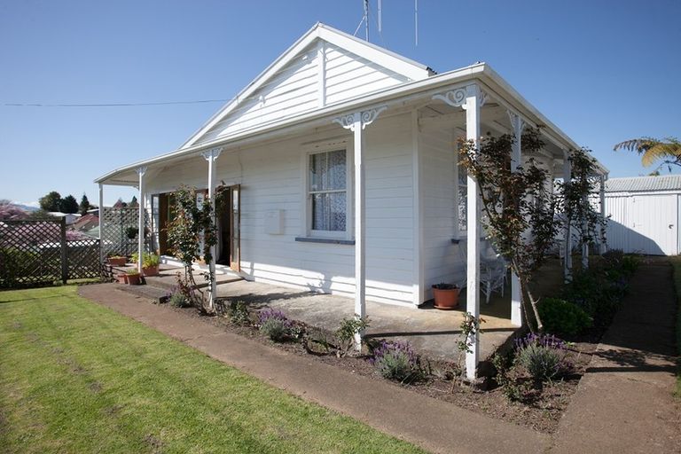 Photo of property in 1 Moule Street, Kihikihi, Te Awamutu, 3800
