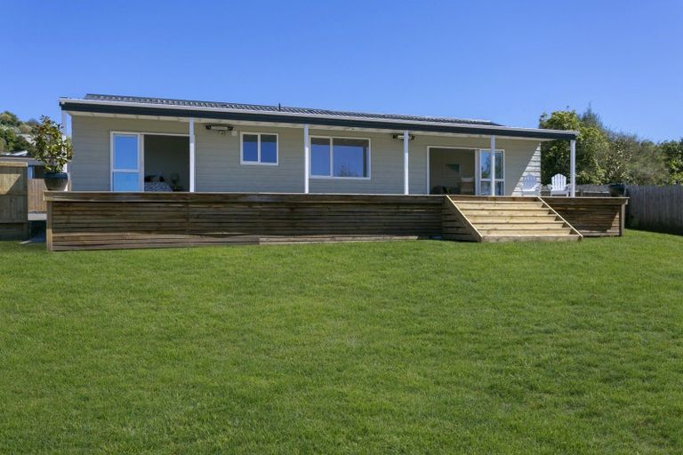 Photo of property in 12b Reeves Road, Acacia Bay, Taupo, 3330