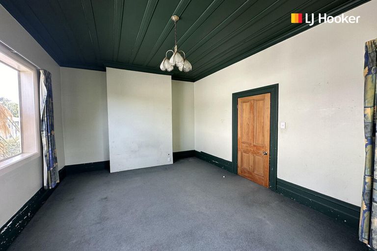 Photo of property in 65 Law Street, Caversham, Dunedin, 9012